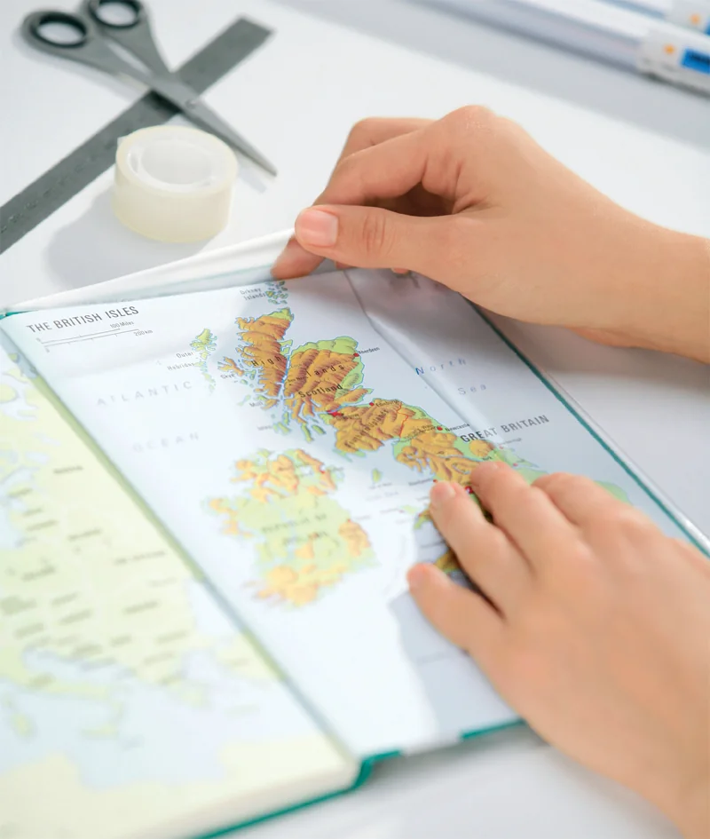 HERMA Film couvre-livres, 400 mm x 2 m, en PP, transparent