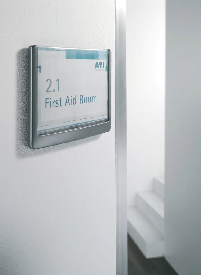DURABLE Plaque de porte CLICK SIGN, (L)149 x (H)148,5 mm Grand Paris Fournitures DURABLE Plaque de porte CLICK SIGN, (L)149 x (H)148,5 mm – Image 3