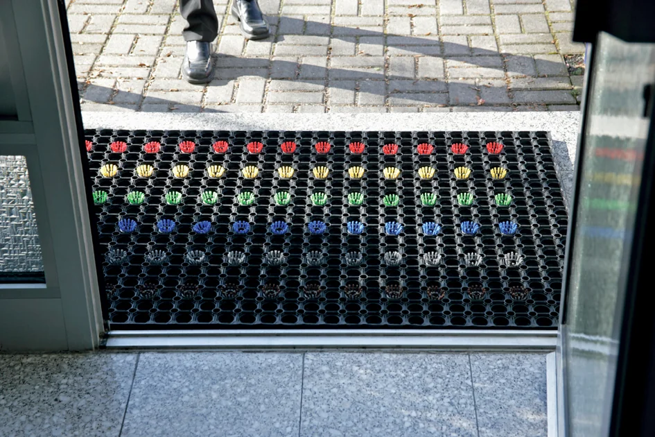 miltex Tapis caillebotis en caoutchouc Scriper, noir Grand Paris Fournitures miltex Tapis caillebotis en caoutchouc Scriper, noir – Image 3
