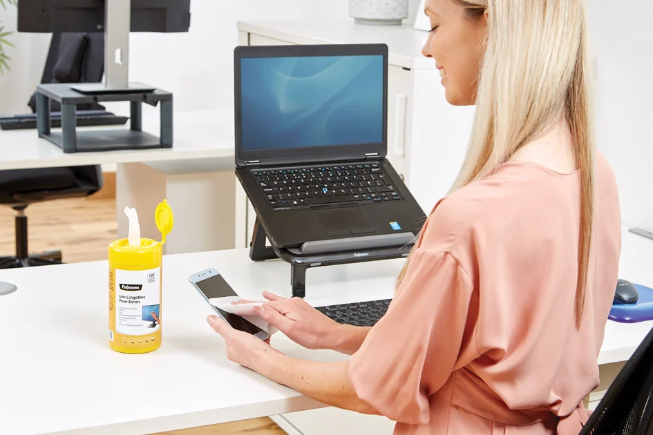 Fellowes Lingettes nettoyantes pour écran, boîte de 100