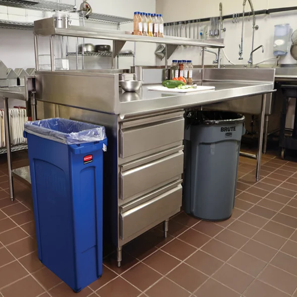 Rubbermaid Collecteur BRUTE 75,7 litres, en PP, bleu Grand Paris Fournitures Rubbermaid Collecteur BRUTE 75,7 litres, en PP, bleu – Image 13