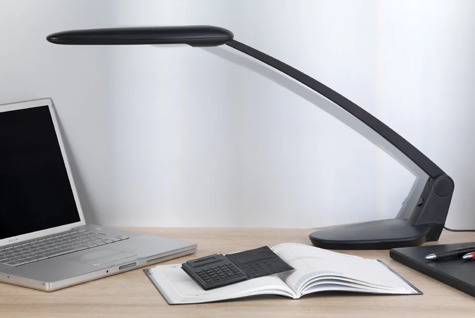 UNiLUX Lampe de bureau à LED BRIO 2.0, noir Grand Paris Fournitures UNiLUX Lampe de bureau à LED BRIO 2.0, noir – Image 3