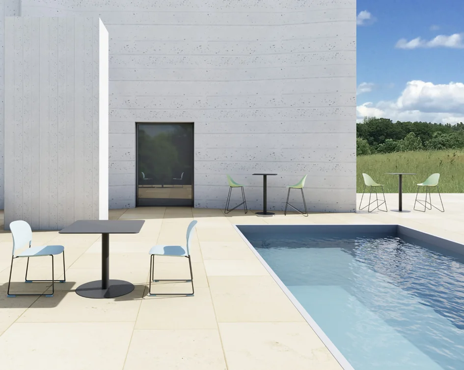 PAPERFLOW Table de jardin CROSS, (L)600 x (P)600 mm, noir Grand Paris Fournitures PAPERFLOW Table de jardin CROSS, (L)600 x (P)600 mm, noir