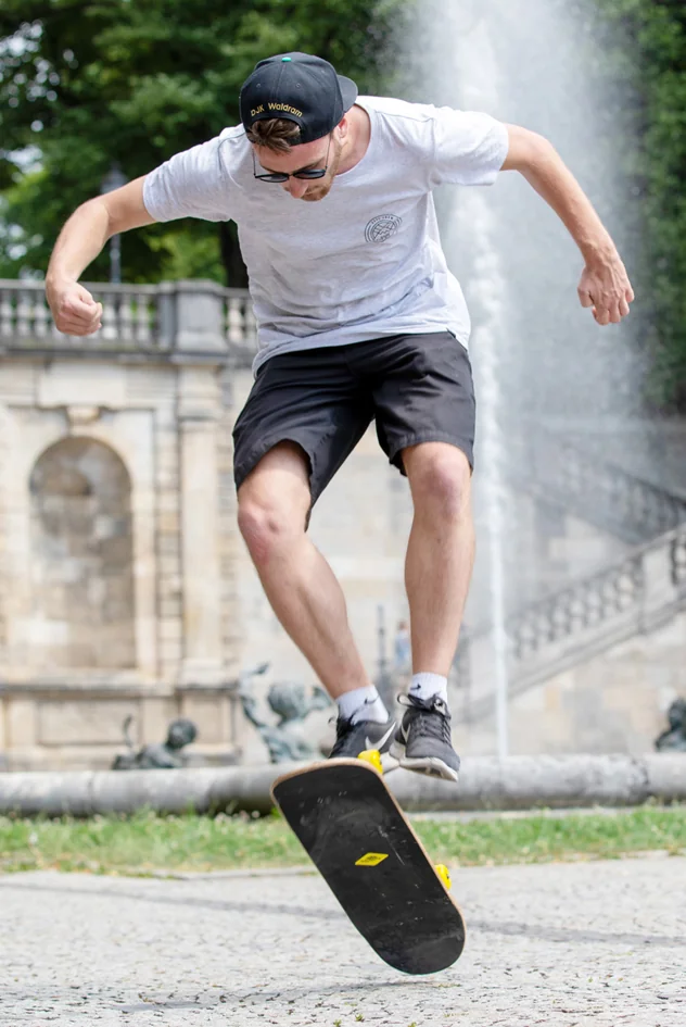 SCHILDKRÖT Skateboard 'Slider 31' Monsters Grand Paris Fournitures SCHILDKRÖT Skateboard 'Slider 31' Monsters – Image 3