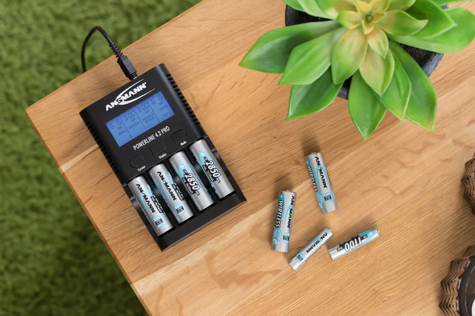 ANSMANN Chargeur 'POWERLINE 4.2 PRO'